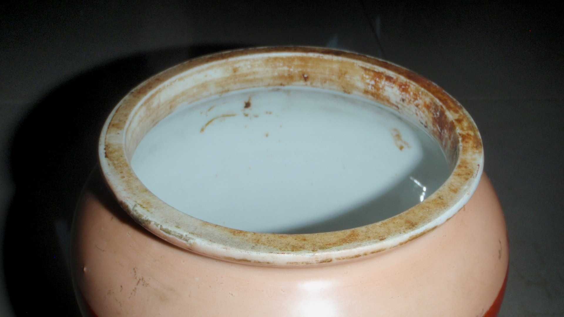 Secesja - korpus lampy naftowej z lat 1900 - 1920 .
