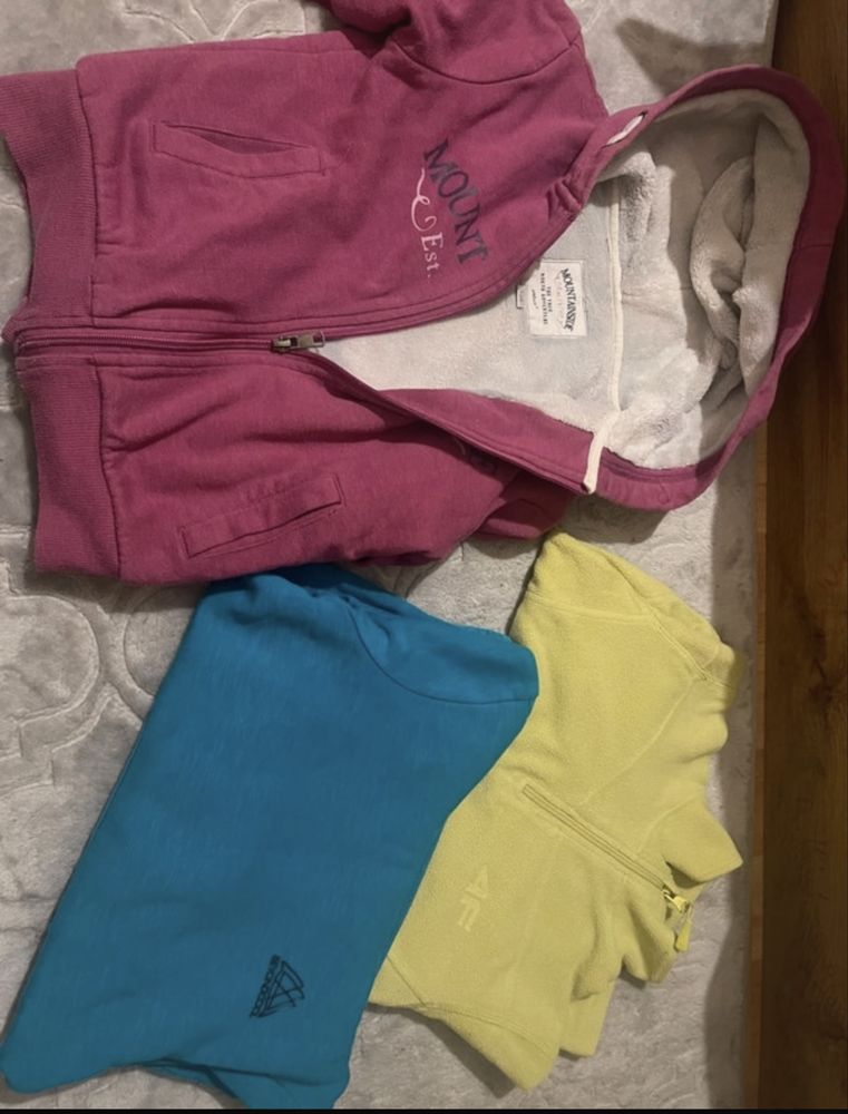 Zestaw paka 122-128 sukienki spodnice spodnie bluzy koszulki