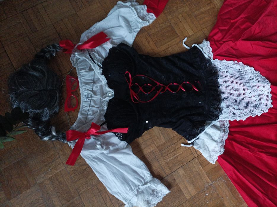 Strój karnawałowy czerwony kapturek S M L