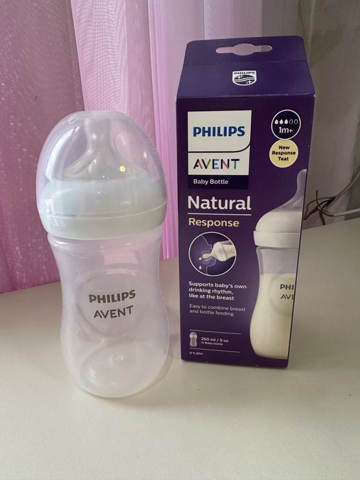 Пляшечка для годування PHILIPS AVENT NATURAL  260 МЛ
