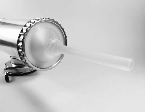 NADZIEWARKA 2,5KG MASZYNKA 3x LEJK szpryca do kiełbas polecam tanio