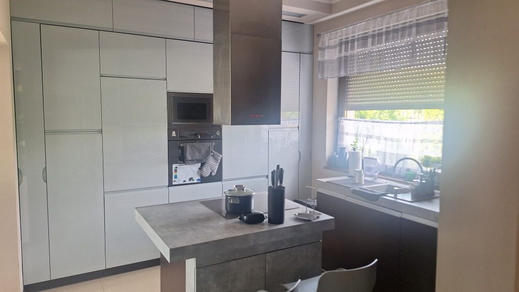 Okap wyspowy Amica inox