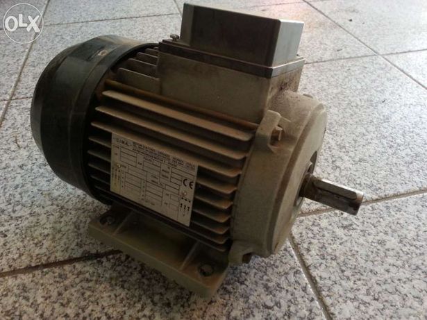 Motor eléctrico 220/400v c.i.m.a.