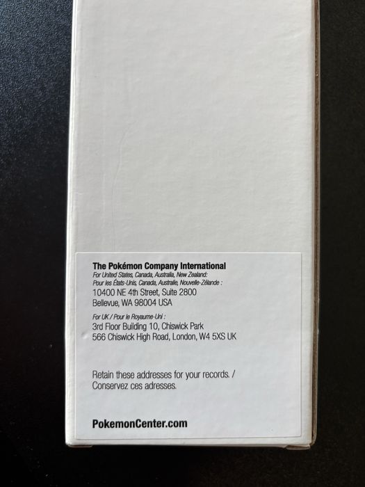 Pokemon Center Great Wave Pikachu & Friends Playmat