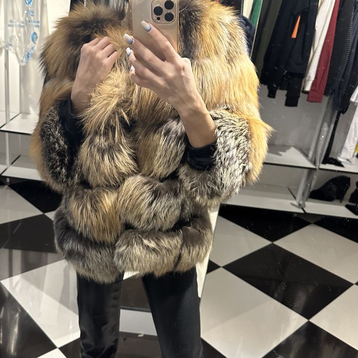 Шуба натуральна лисиця шуба из лисы полушубок