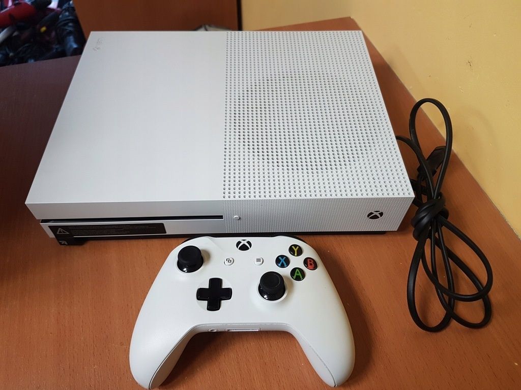 Xbox one S 1tb pamięci konsola gry