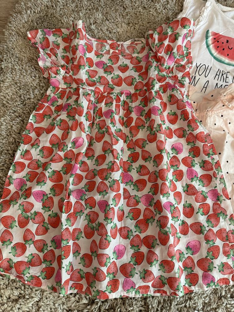 Ubranka sukienka bluzeczki 110 HM 4-5 lat