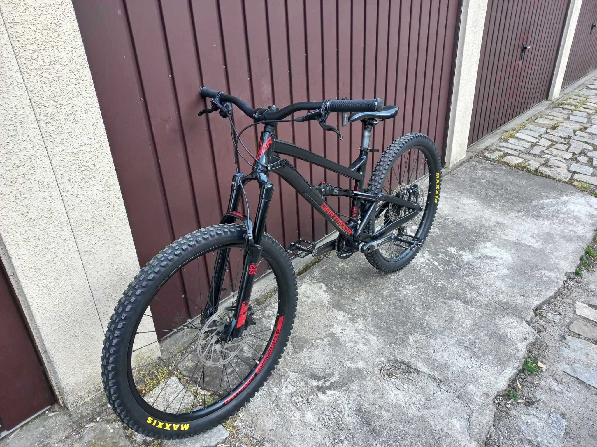 Rower enduro Dartmoor Blackbird Intro 27.5 2021