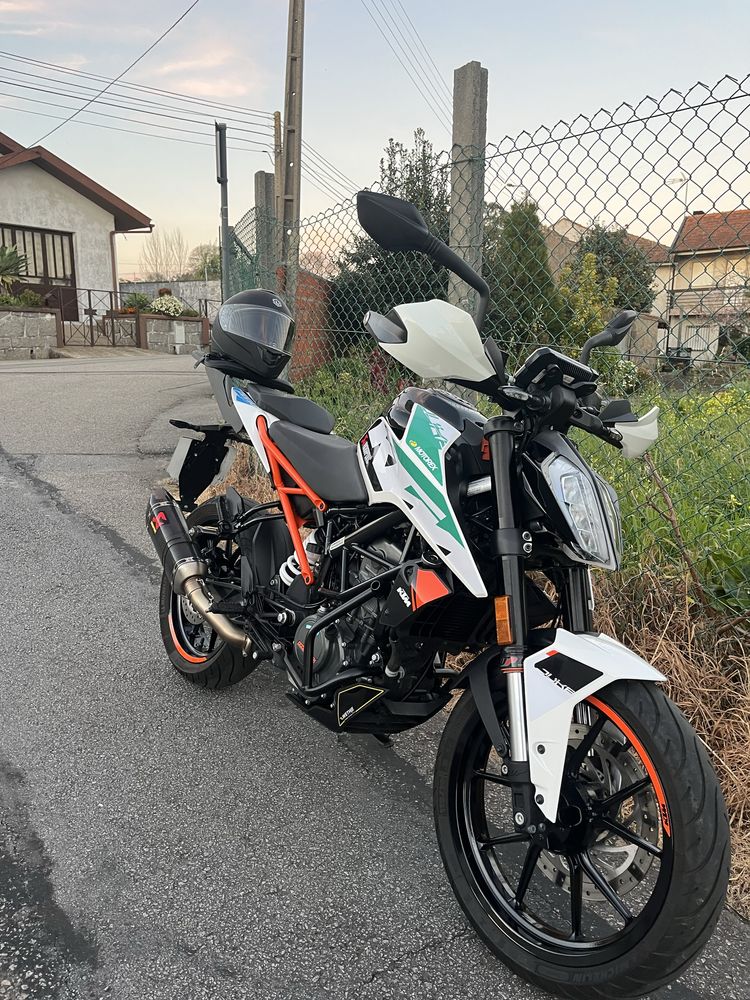 Ktm duke 125 + extras