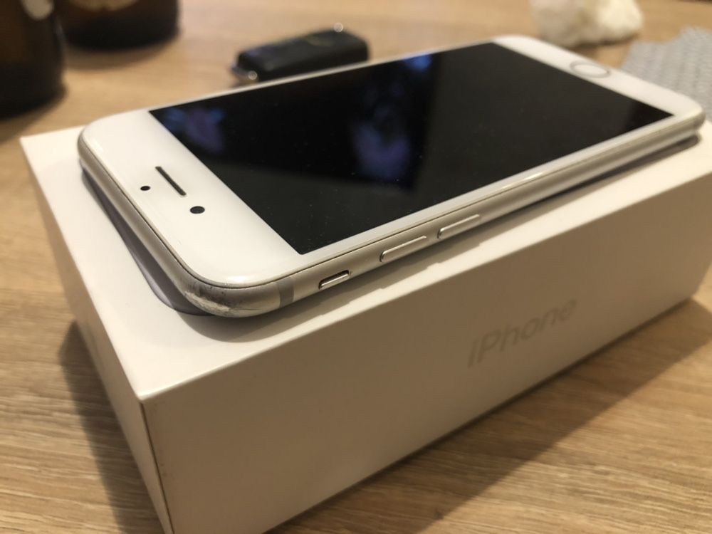IPhone 7 srebrny