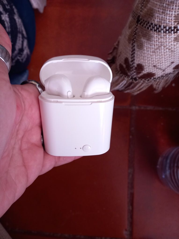 Auriculares Bluetooth branco i7S Upgraded 5.0