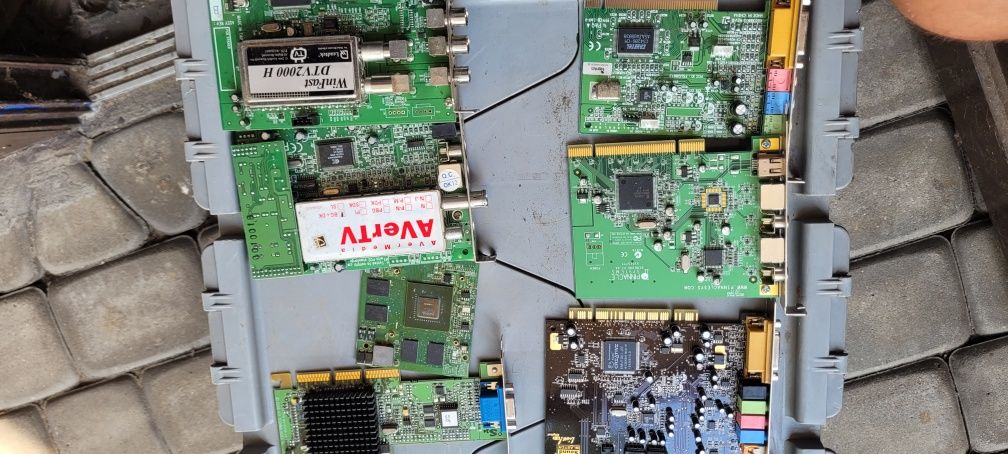 Retro części. Pentium 2, ram, karty, zasilacze itp.