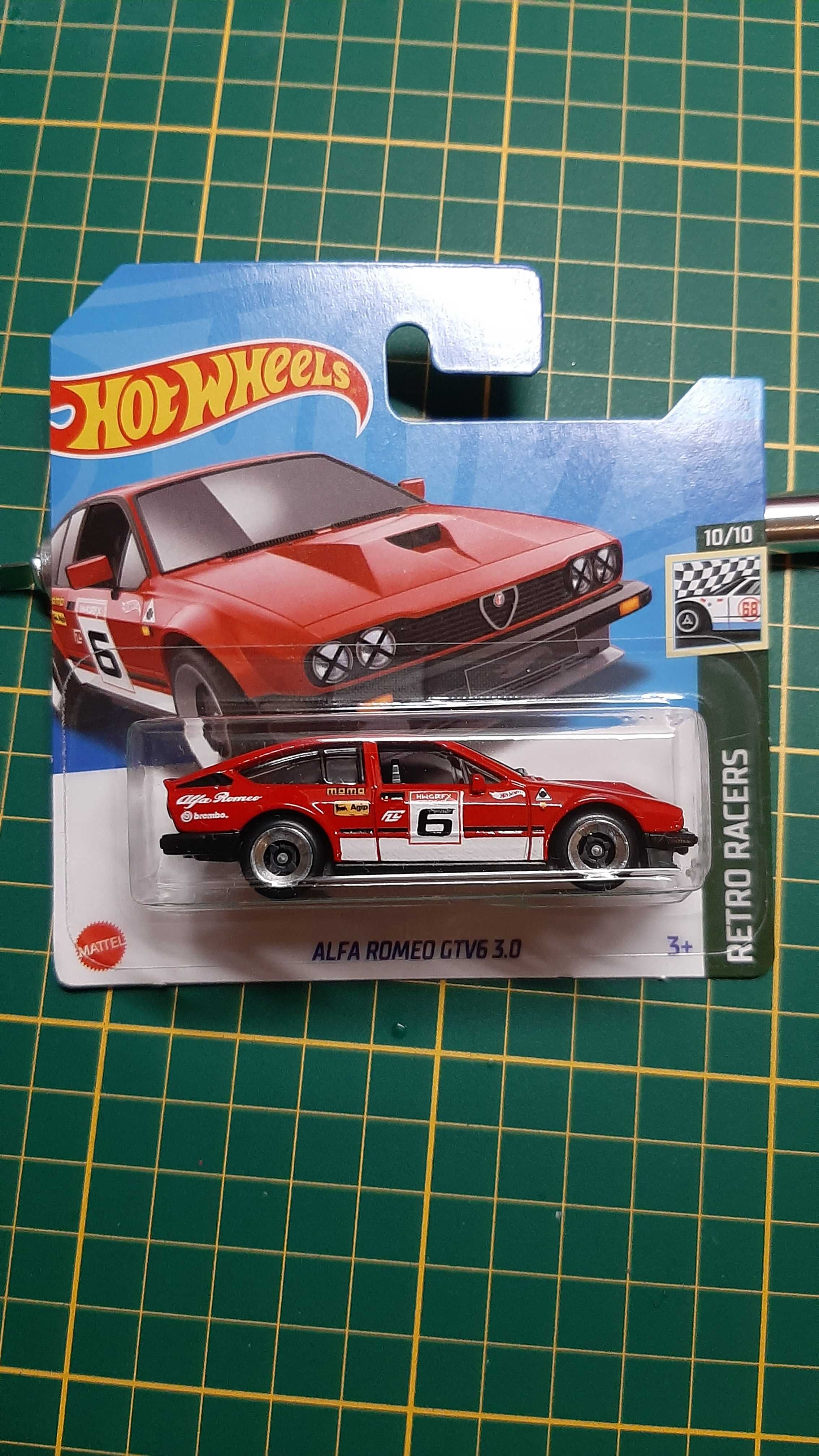 Hot wheels - zestaw 8 sztuk