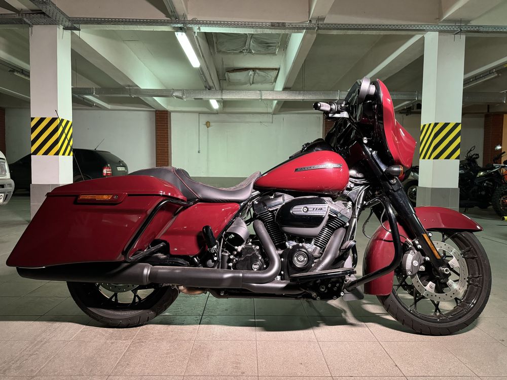 Harley Davidson Street Glide Special