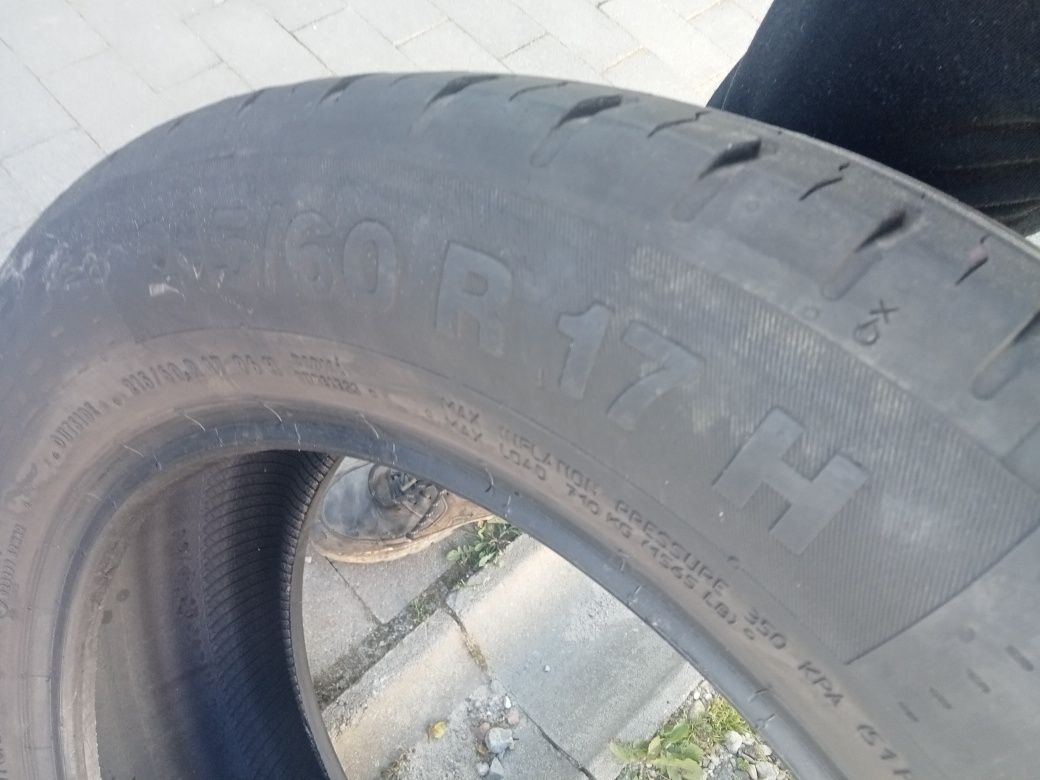 2x Opony Używane Letnie 215/60R17 Continental