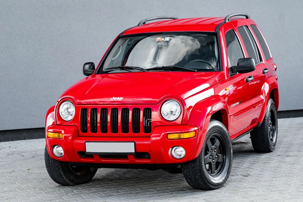 Jeep Cherokee Jeep Cherokee 3.7 V6 210 PS 4x4 Limited ze Szwajcarii