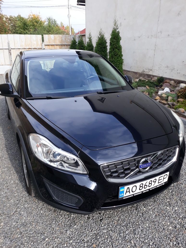 Авто Volvo c30 1.6 benzin.