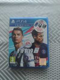 Gra na PS4 Fifa 19