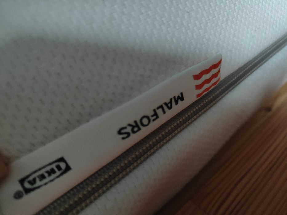 Łóżko Kura Ikea 2w1 Standard i piętrowe z materacem