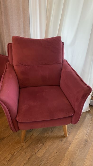 Zestaw sofa plus 2 fotele.