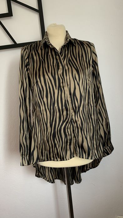 Koszula damska NOWA r. S/M/L asymetryczna, lejący materiał