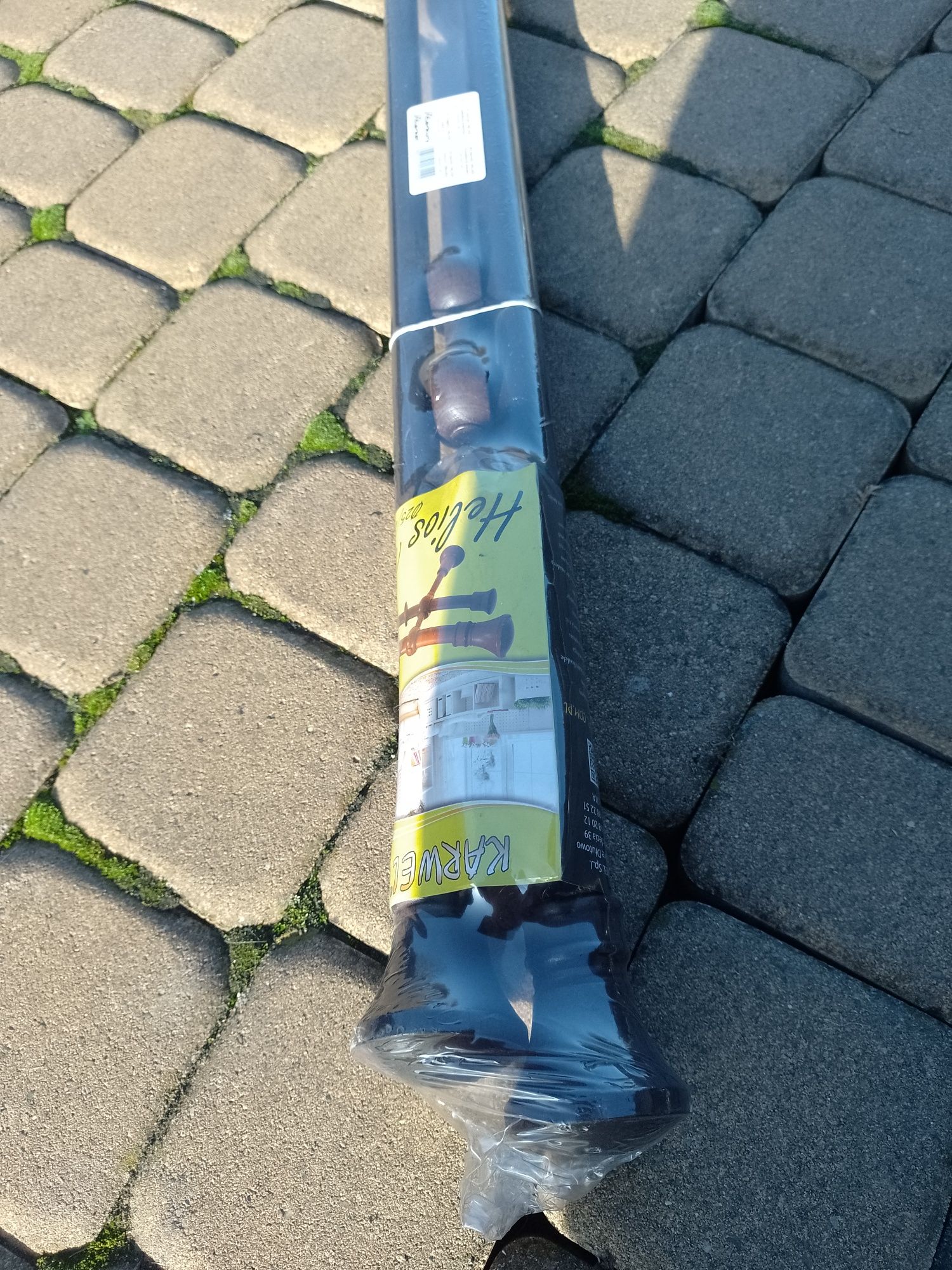 Nowy podwójny karnisz drewniany.