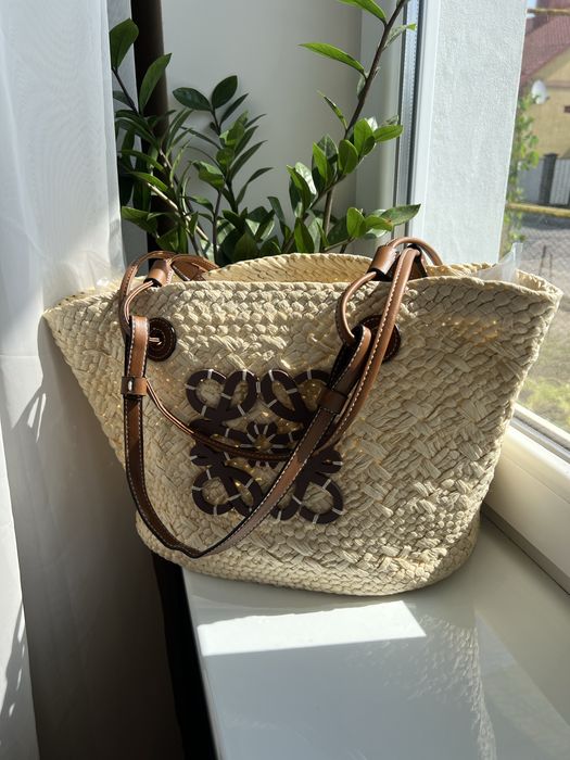Пляжна сумка Loewe ,соломяна