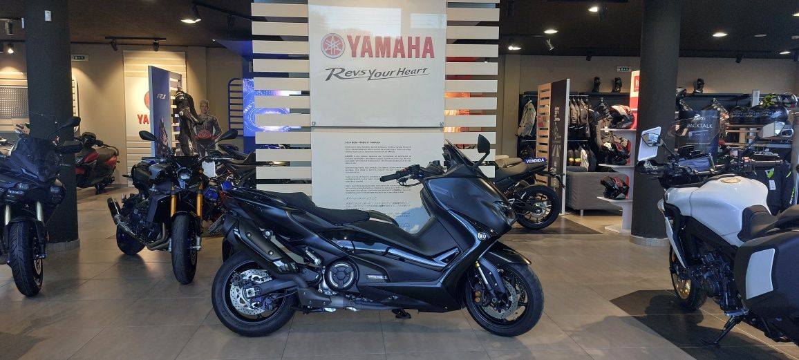Yamaha Tmax 560 Tech Max