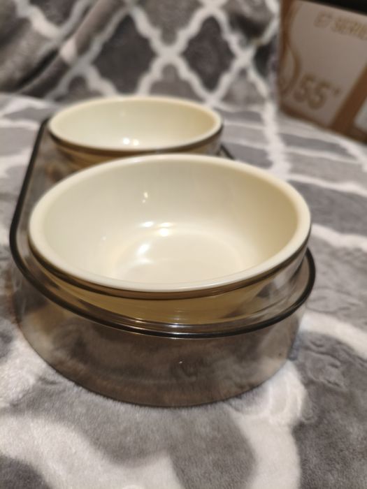 Миски для котів чи маленьких собак