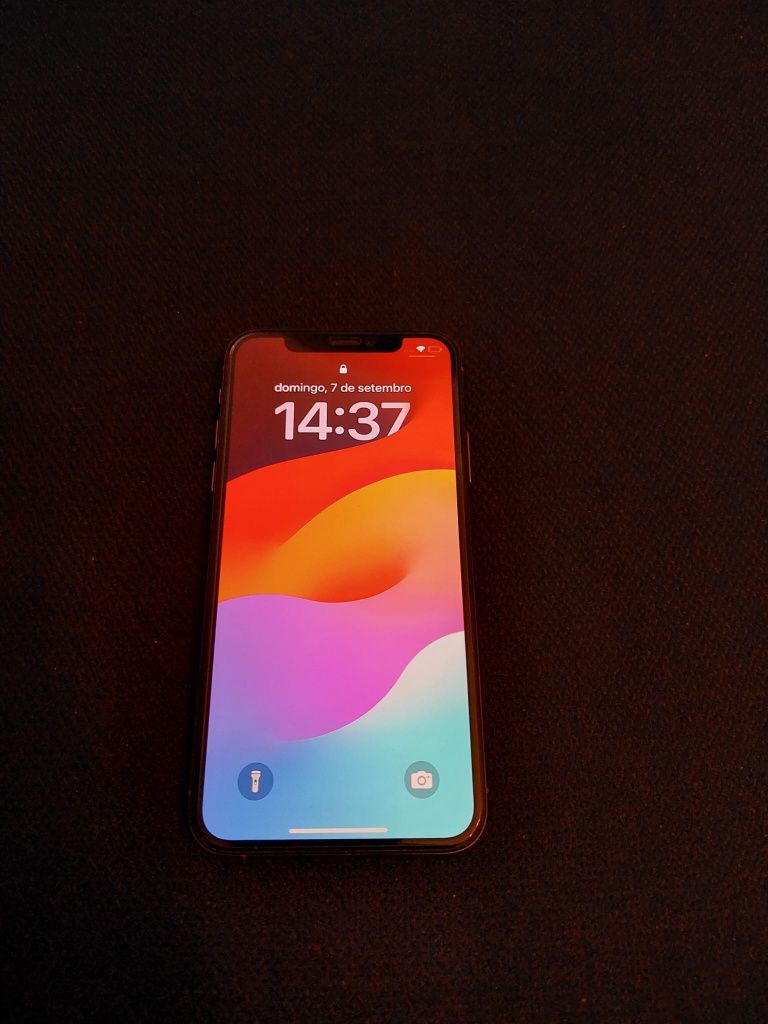 Telemóvel iPhone XS Gold