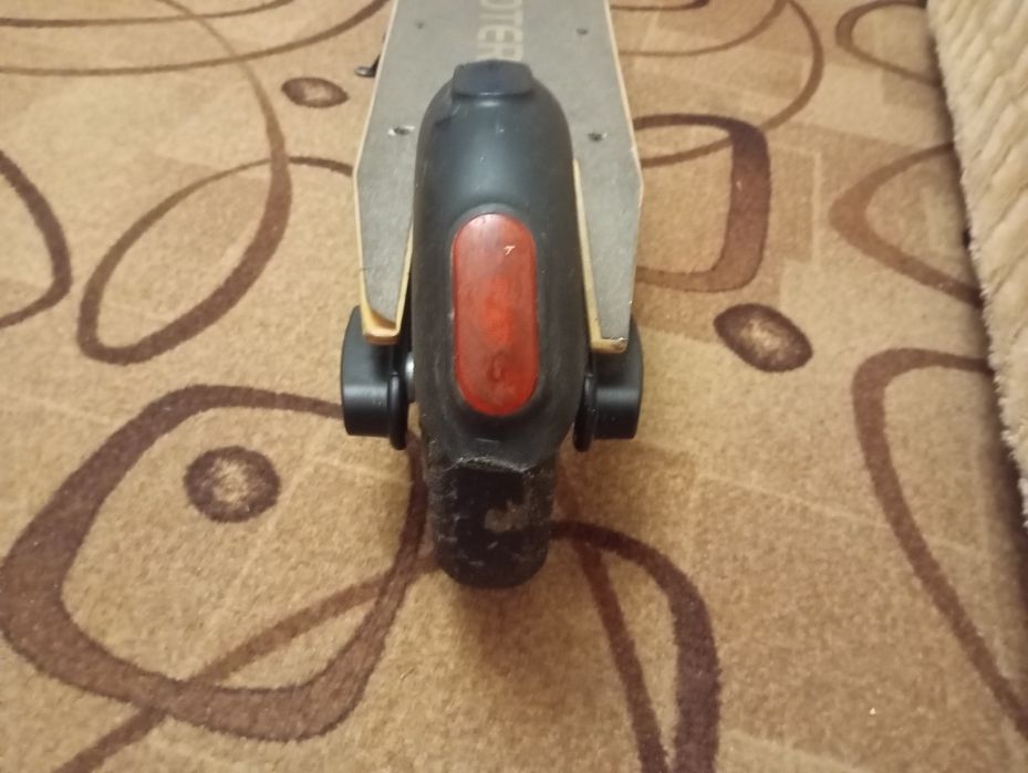 Електросамокат M scooter s10 дуже гарному стані!!