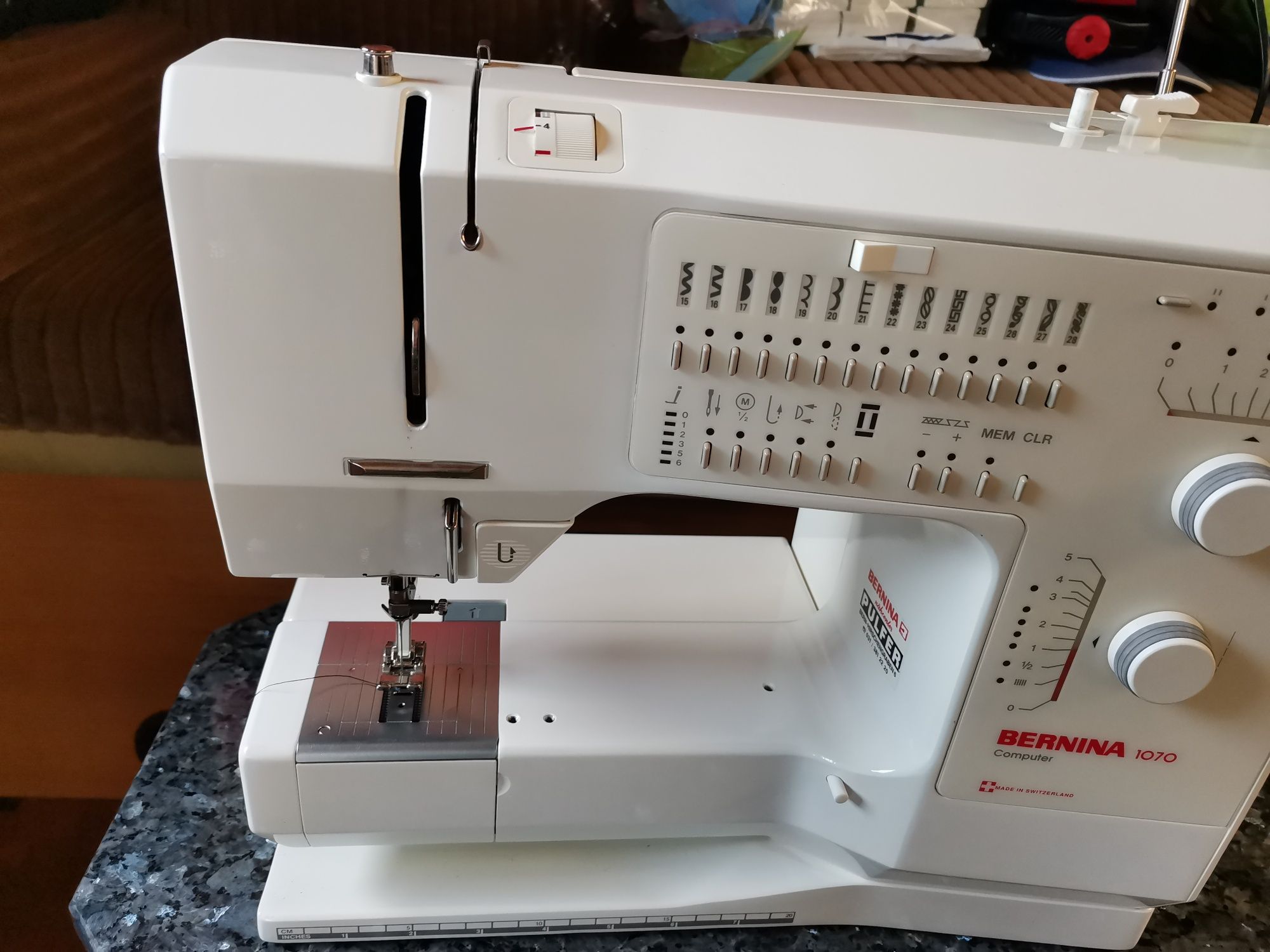 Maszyna do szycia BERNINA 1070 Computer