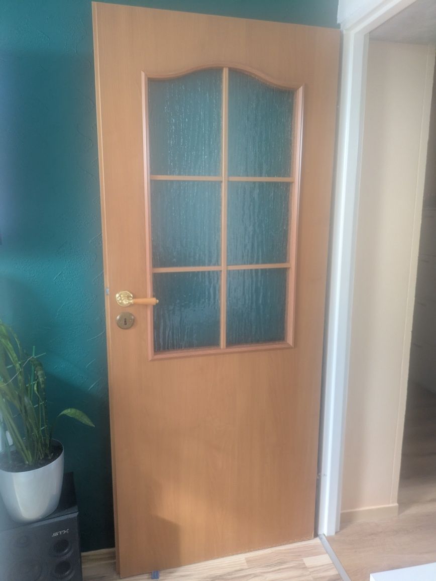 Drzwi pokojowe z szybami 80cm,lewe