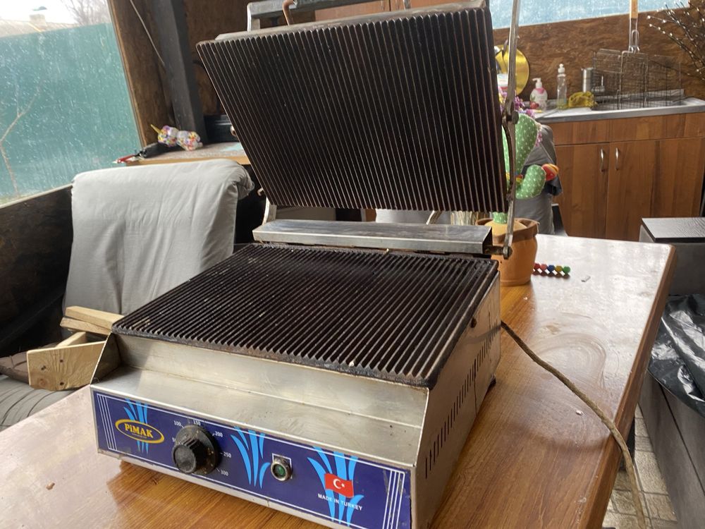 Продам гриль PIMAK M 070