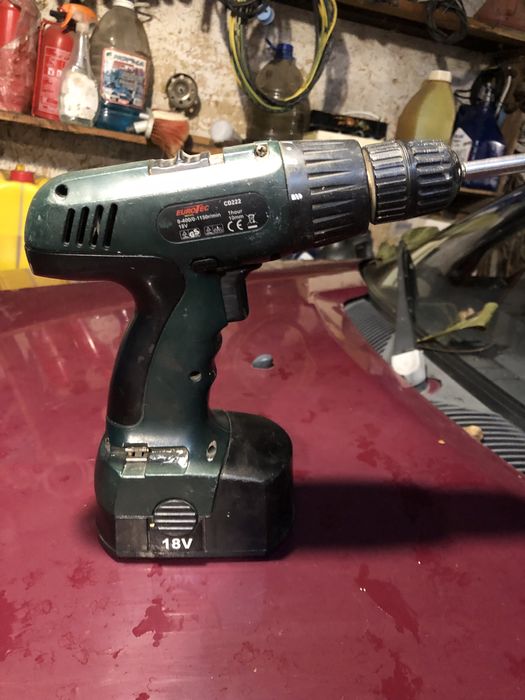 Шуруповерт