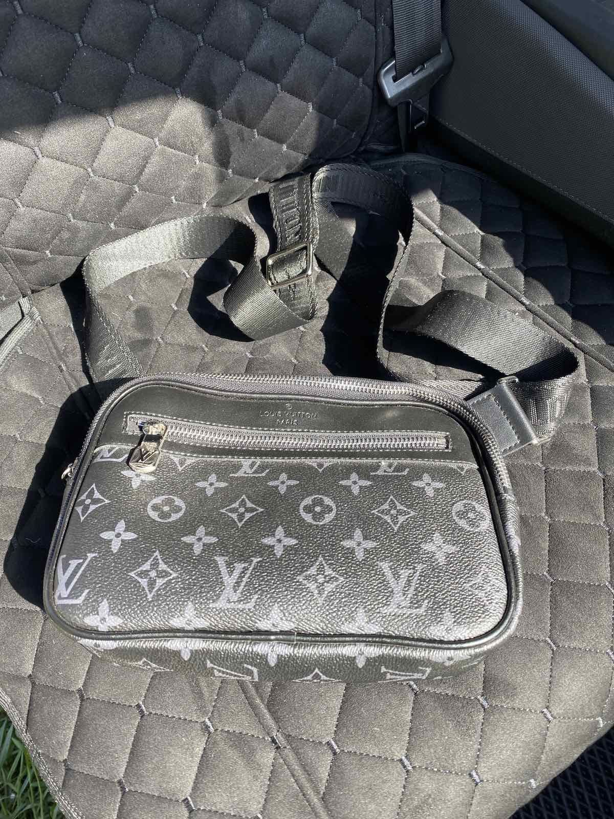 Сумка Louis Vuitton