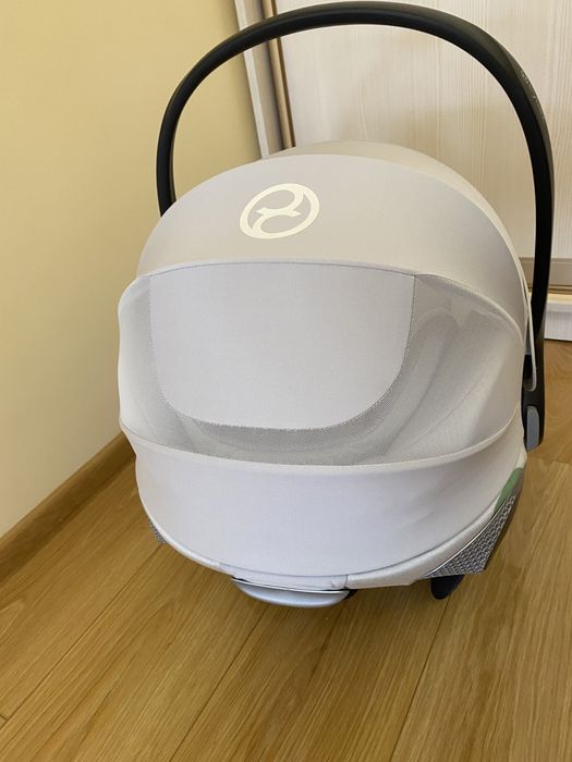 Автокрісло Cybex Cloud T i-Size (Plus Platinum White)
