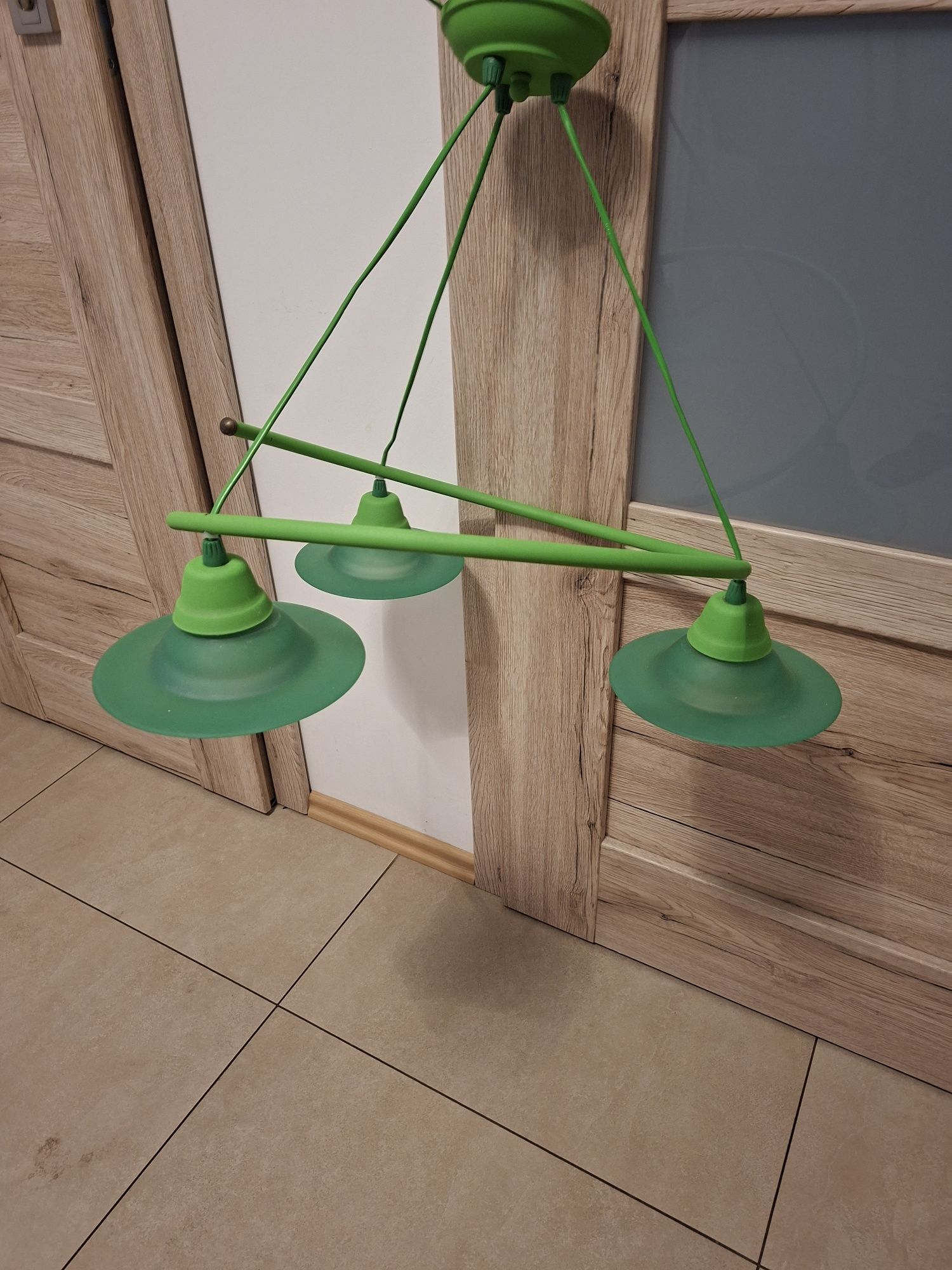 Lampa sufitowa zielona