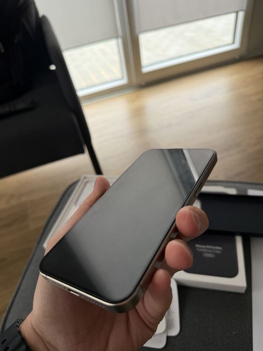 iPhone 15 pro max naturalny tytan, 512gb komplet z dowodem zakupu