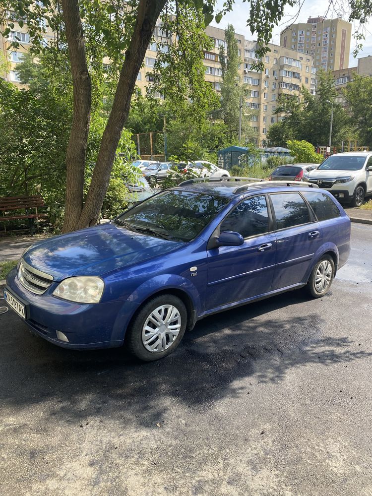 Продам Лачетти на автомате