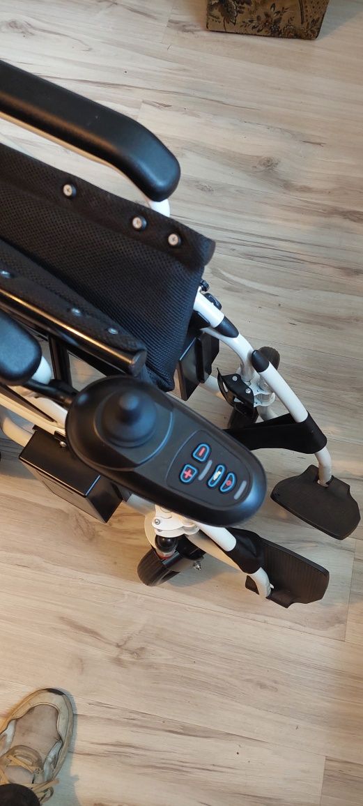 Wózek elektryczny  130kg