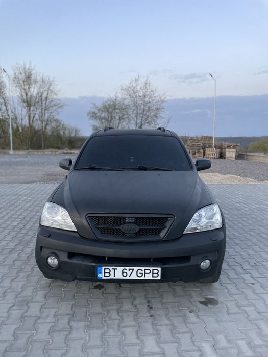 КІА соренто на повному бойовому ходу