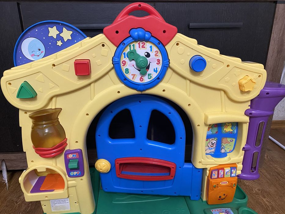 Продам музикальний будинок Fisher Price
