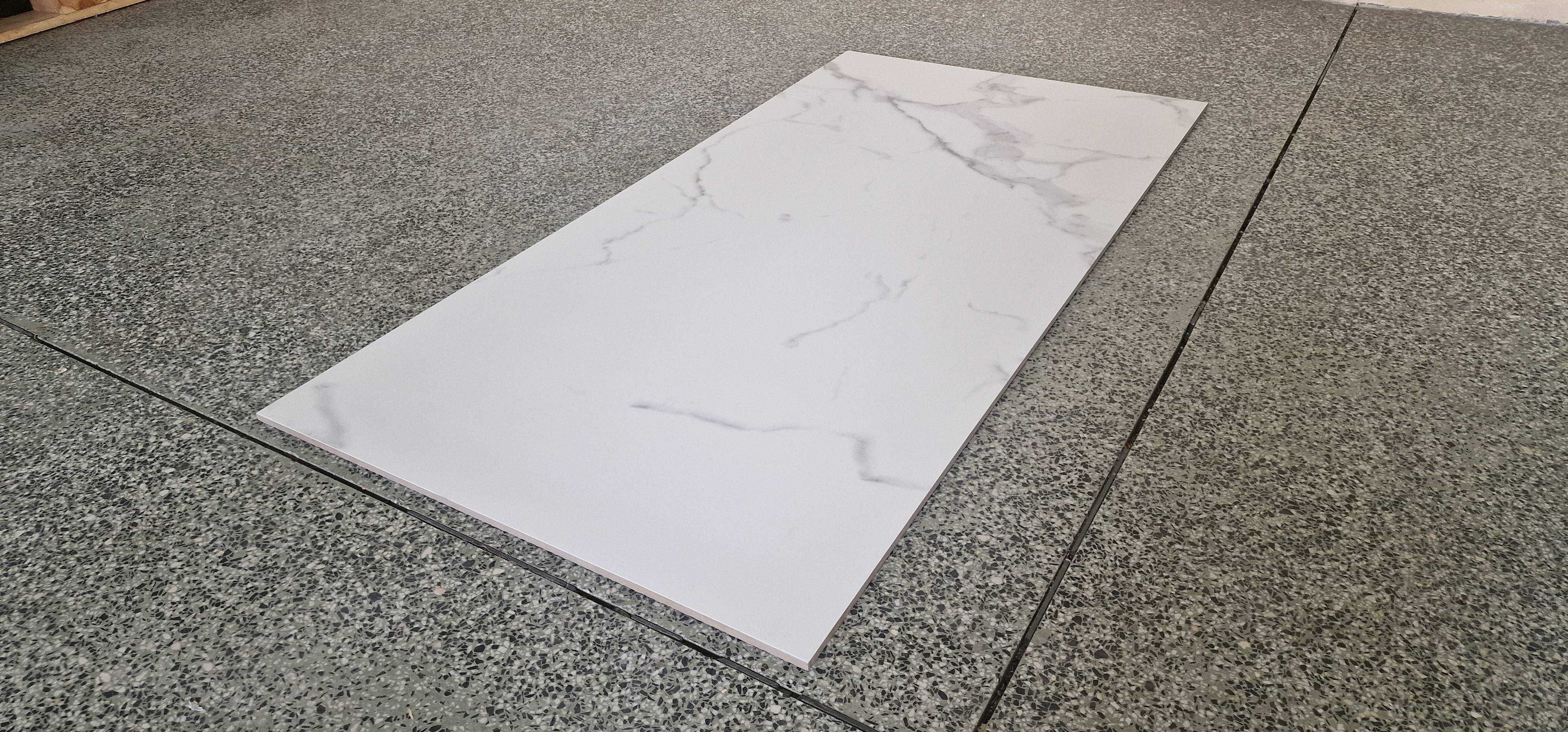 Płytka polerowania biała z szarymi żyłkami Victoria 60x120 Gat I