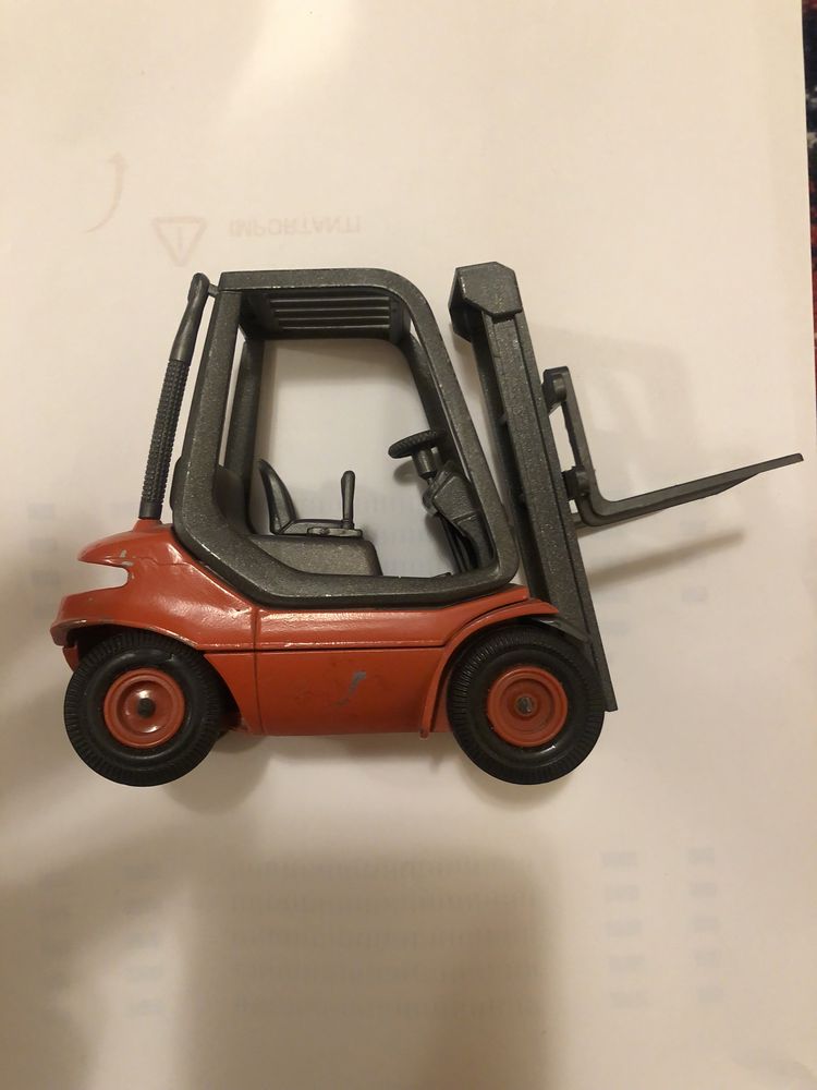 Gama Linde Grabelstapler wózek widłowy model odlewu nr 2418