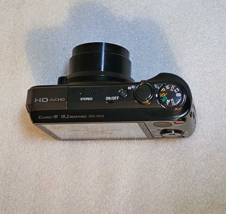 Цифровой фотоаппарат Sony Cyber-Shot DSC-HX10 Exmor R 18MP CMOS