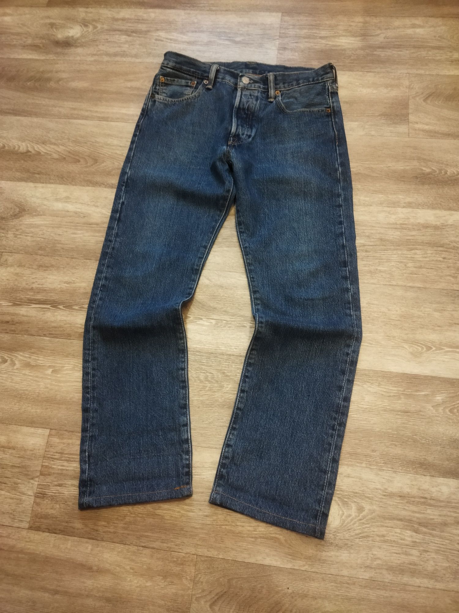 Джинсы Levis 501.