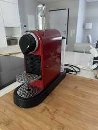 Maquina Nespresso CitiZ Cherry Red