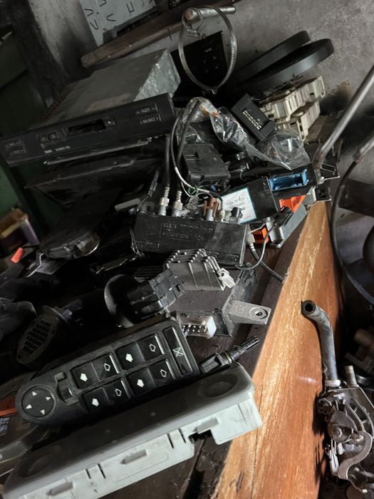 Розборка BMW e39e38e34e46