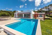 Propriedade T4 em Foz do Arelho de 314,00 m2